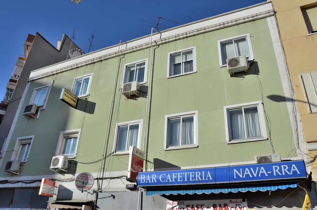 Pension Navarra Мадрид Екстериор снимка